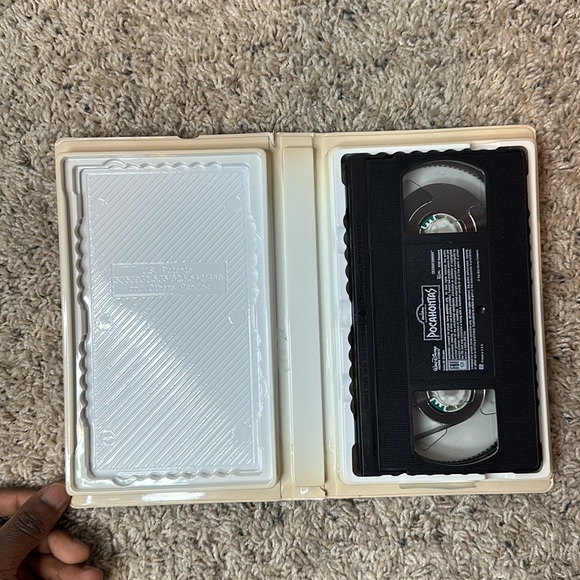 Walt Disney Masterpiece Pocahontas VHS Tape - Picture 6 of 8